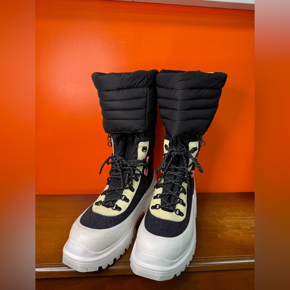 Canada Goose Black and Cream Winter Boots